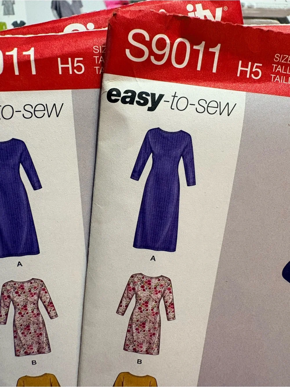 BN UNCUT SIMPLICITY 9011 H5 DRESS SEWING PATTERNS